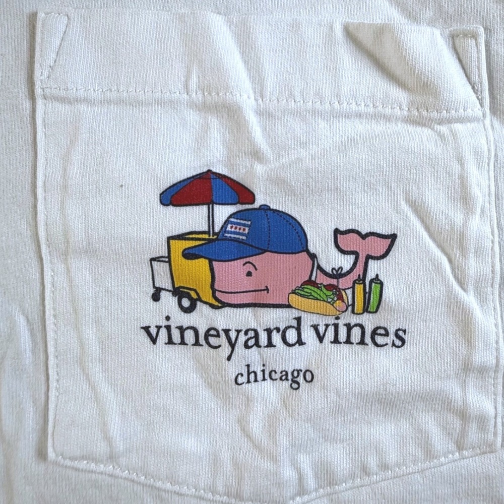 Vineyard Vines T-Shirt Mens XL Chicago Hot Dog Graphic Pocket Tee White Cotton - Picture 4 of 8
